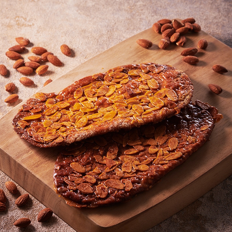 アーフィー ～大きなアーモンドパイ～